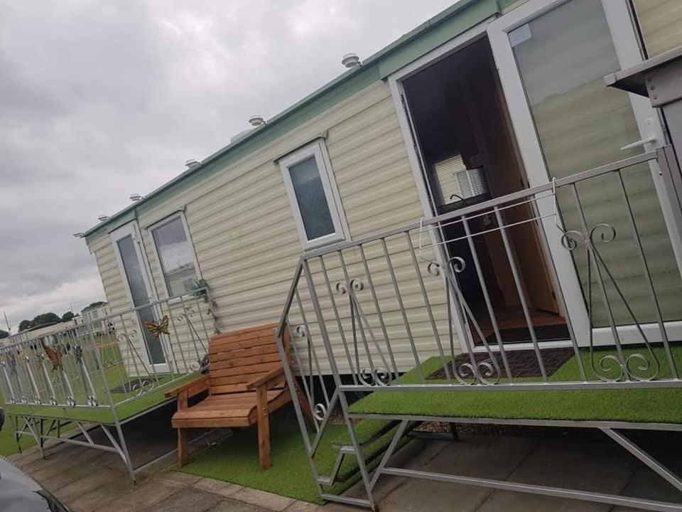 I 10 Caravan 4 Berth Chase Caravan Park إنغولدميلز المظهر الخارجي الصورة